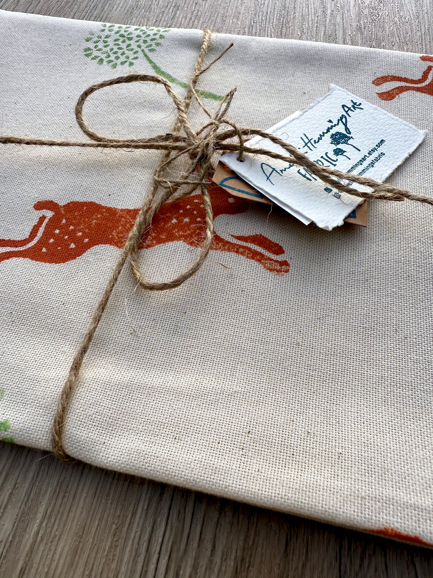 Leaping Hare Tea Towel - Organic Cotton (50 x 70cm)