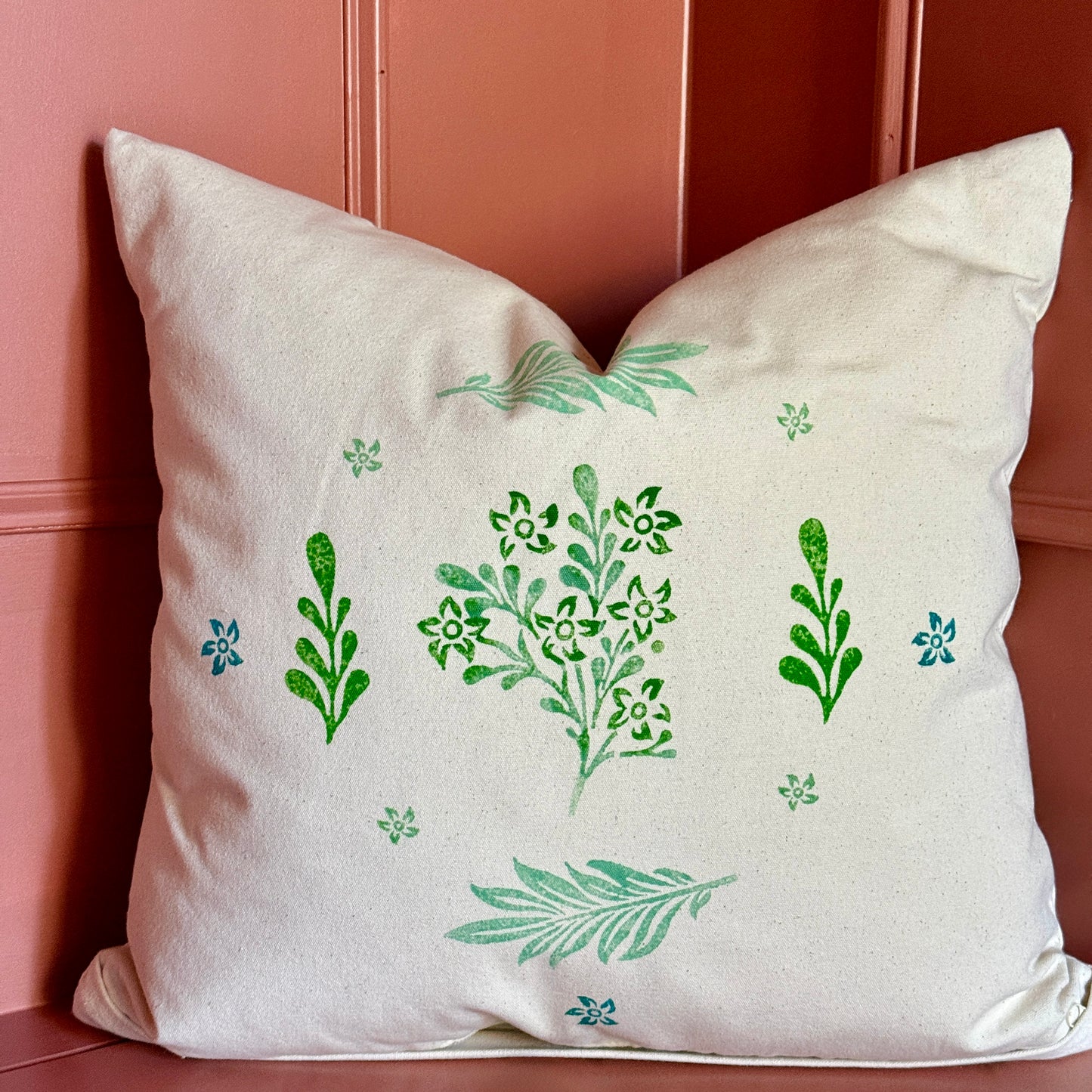 Blue and Green Leaf Pattern Cushion Cover